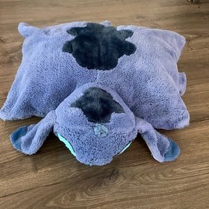 Stitch pillow pet